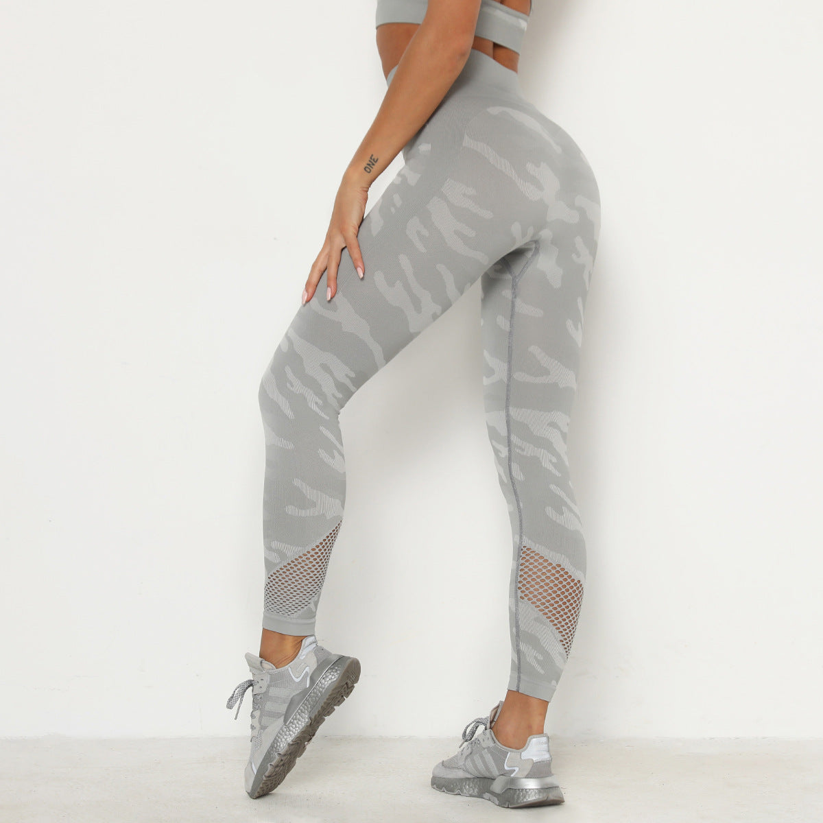 Women's Tight-fitting Ninth Pants Hip-lifting Fitness Running Stretch Yoga Pants