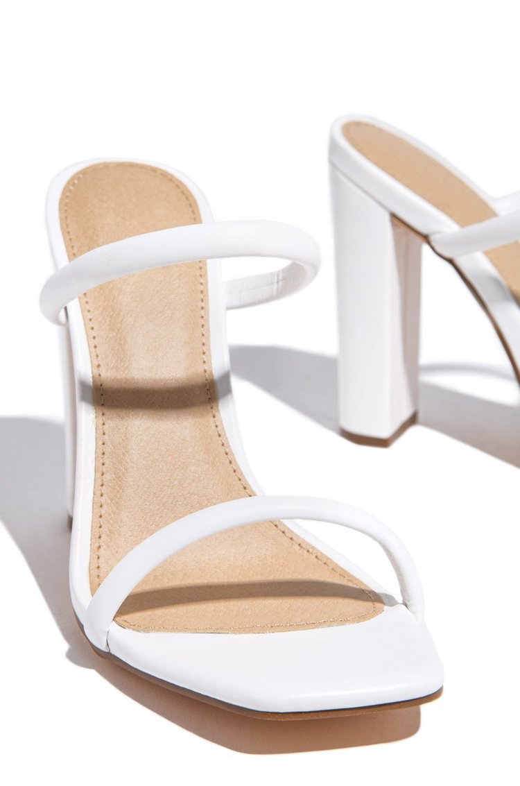 One-word Women's High-heeled Shoes With Thick Heel And  Toe Color