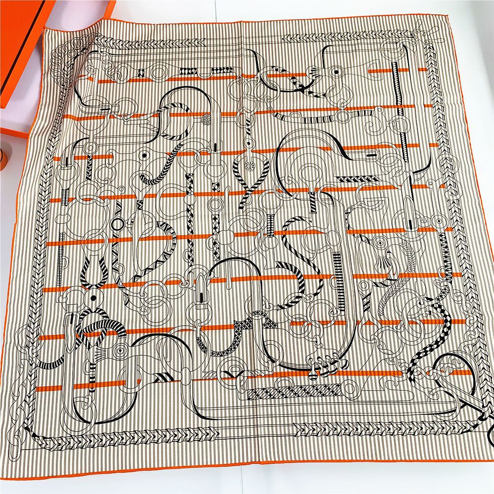 Spring And Autumn Thin Square Scarf