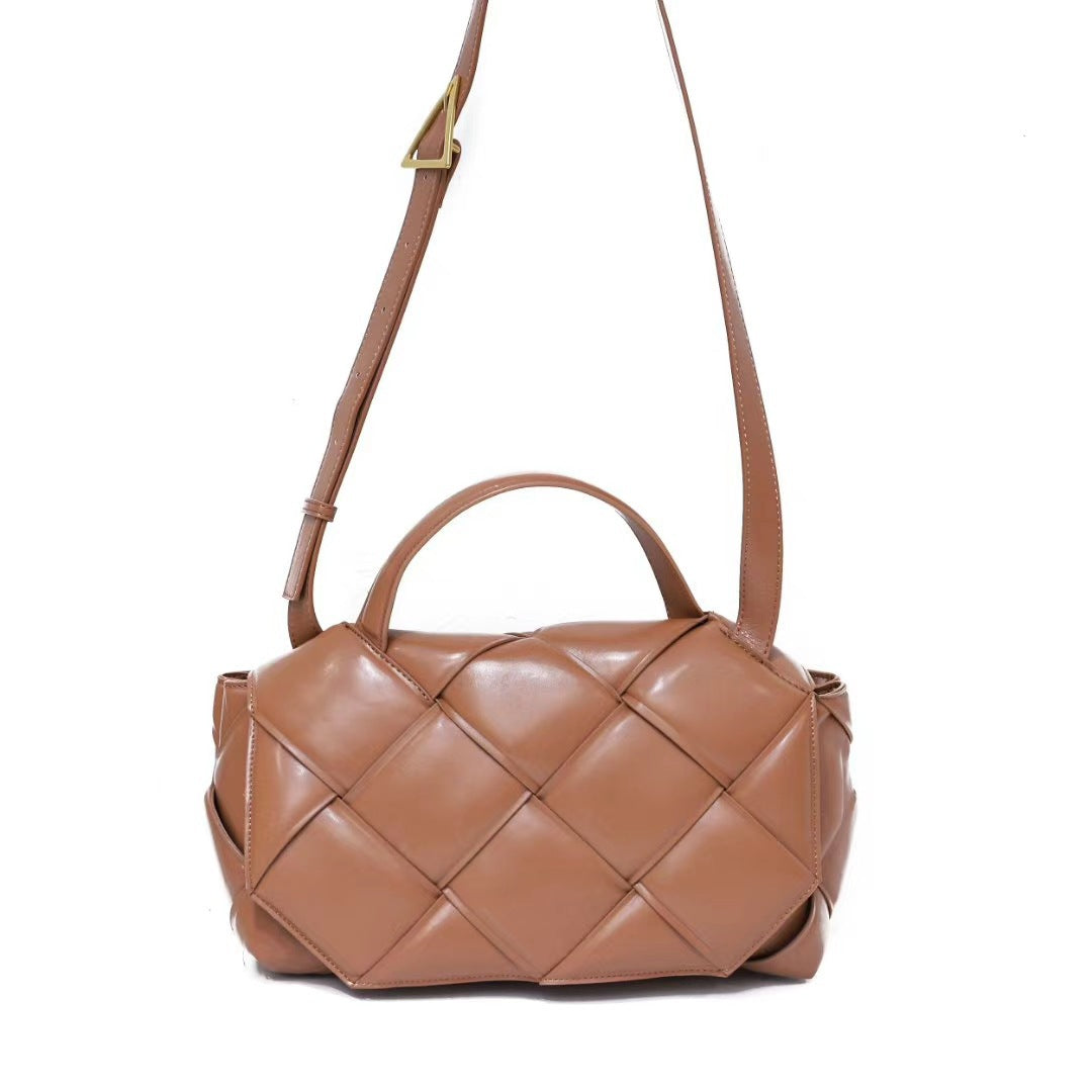 Net Celebrity Flap Diamond Lattice Large-capacity Woven Pillow Bag