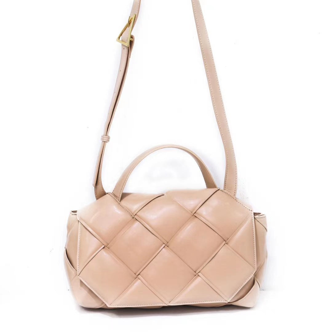 Net Celebrity Flap Diamond Lattice Large-capacity Woven Pillow Bag