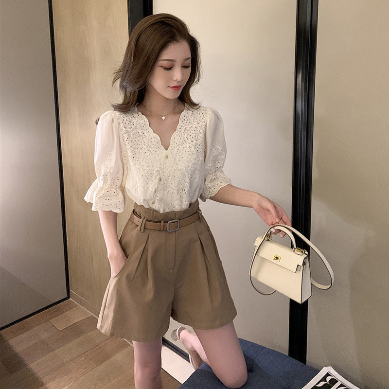Can Salt Can Be Sweet Hollow Top Lace Shorts Two-piece Suit