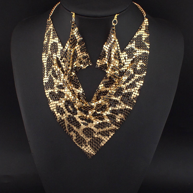 Sequin Silk Scarf Fake Collar Necklace Set