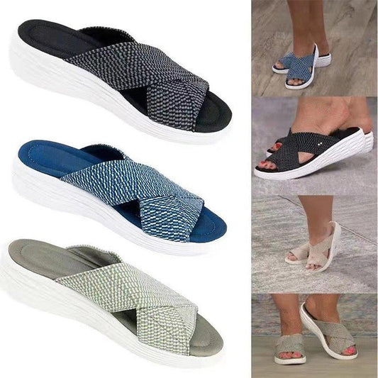 Low-Top Backside Heightened Canvas Sandals