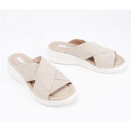 Low-Top Backside Heightened Canvas Sandals