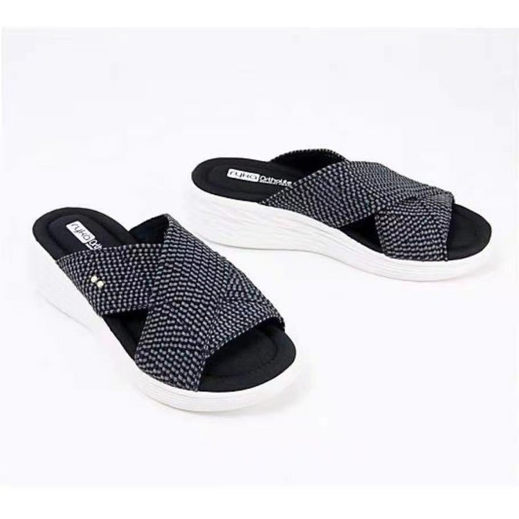 Low-Top Backside Heightened Canvas Sandals