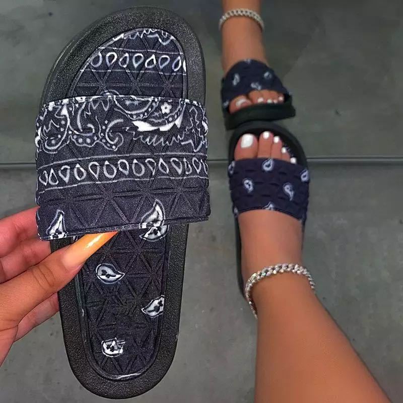 Fashion Casual Flat Bottom Women's Slippers