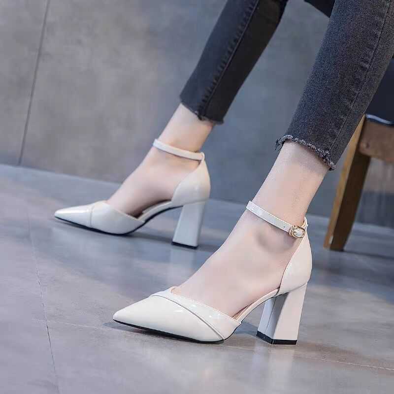 Patent Leather Buckle Single Shoes Versatile Shallow Point-toe Shoes