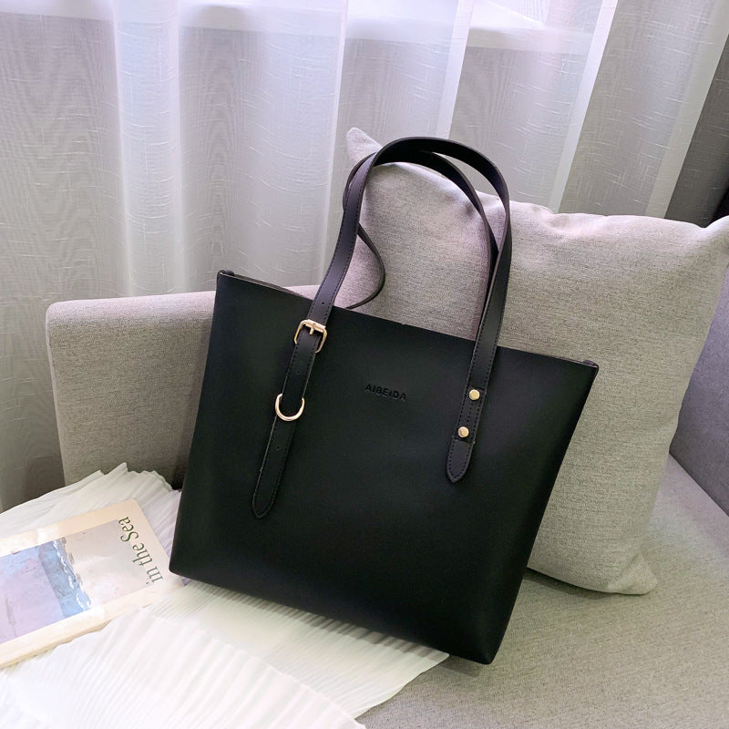 New European And American Retro Handbag