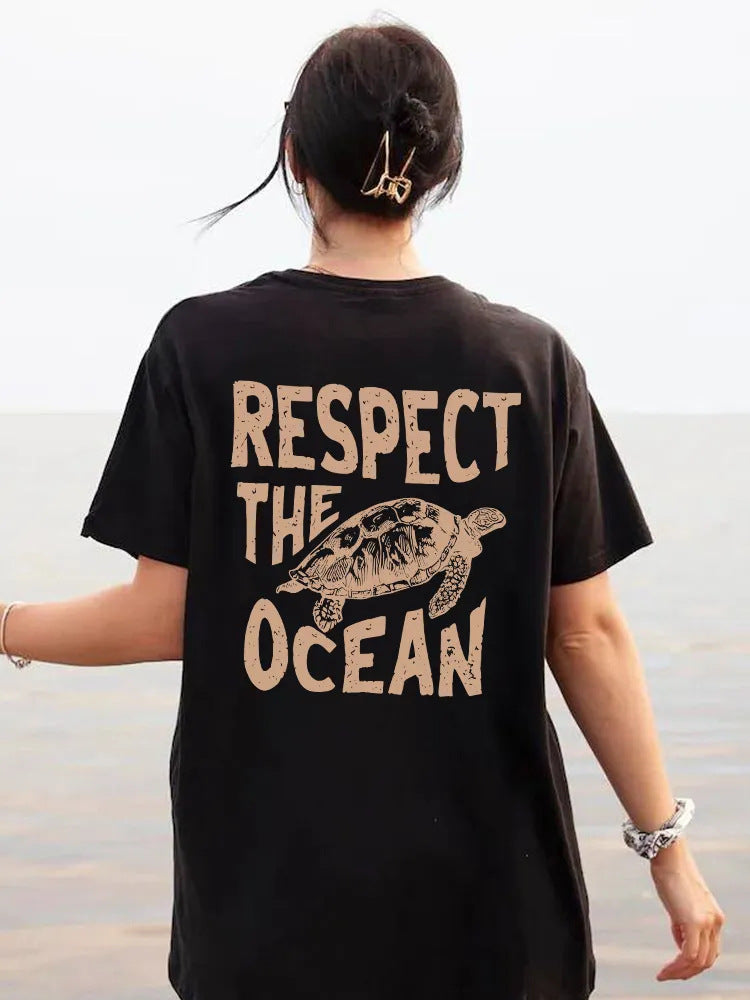 Kvinders afslappede, fashionable, åndbare T-shirt med skildpaddetryk og korte ærmer