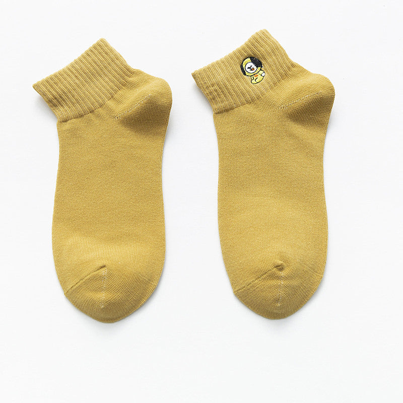 Female Japanese cartoon shallow mouth socks