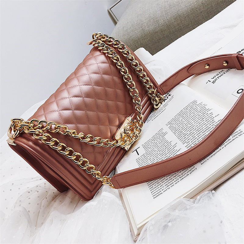 One-shoulder crossbody fashion chain bag