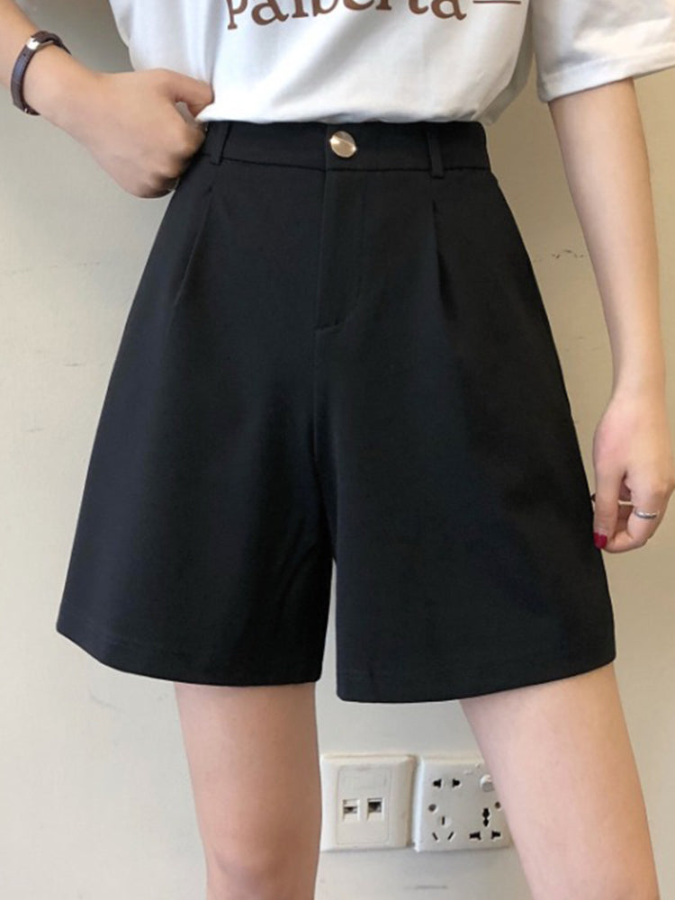 Loose black half pants
