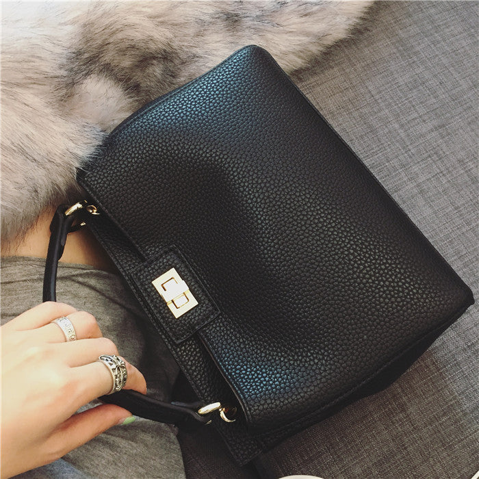 Litchi Classic Kitten Bag