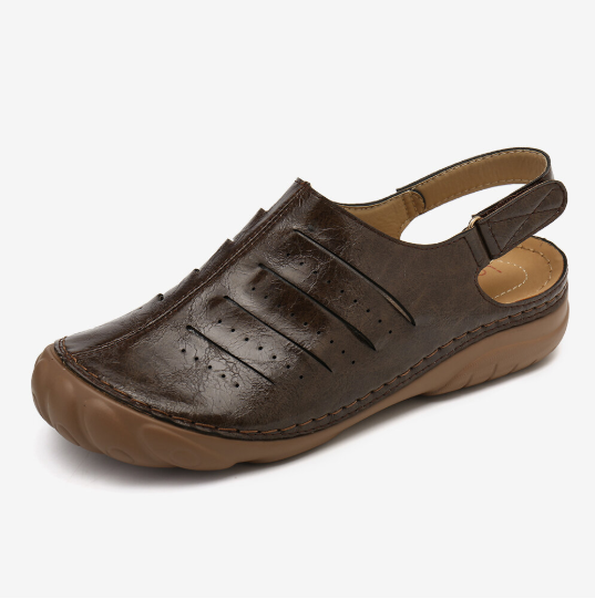 Hollow casual sandals
