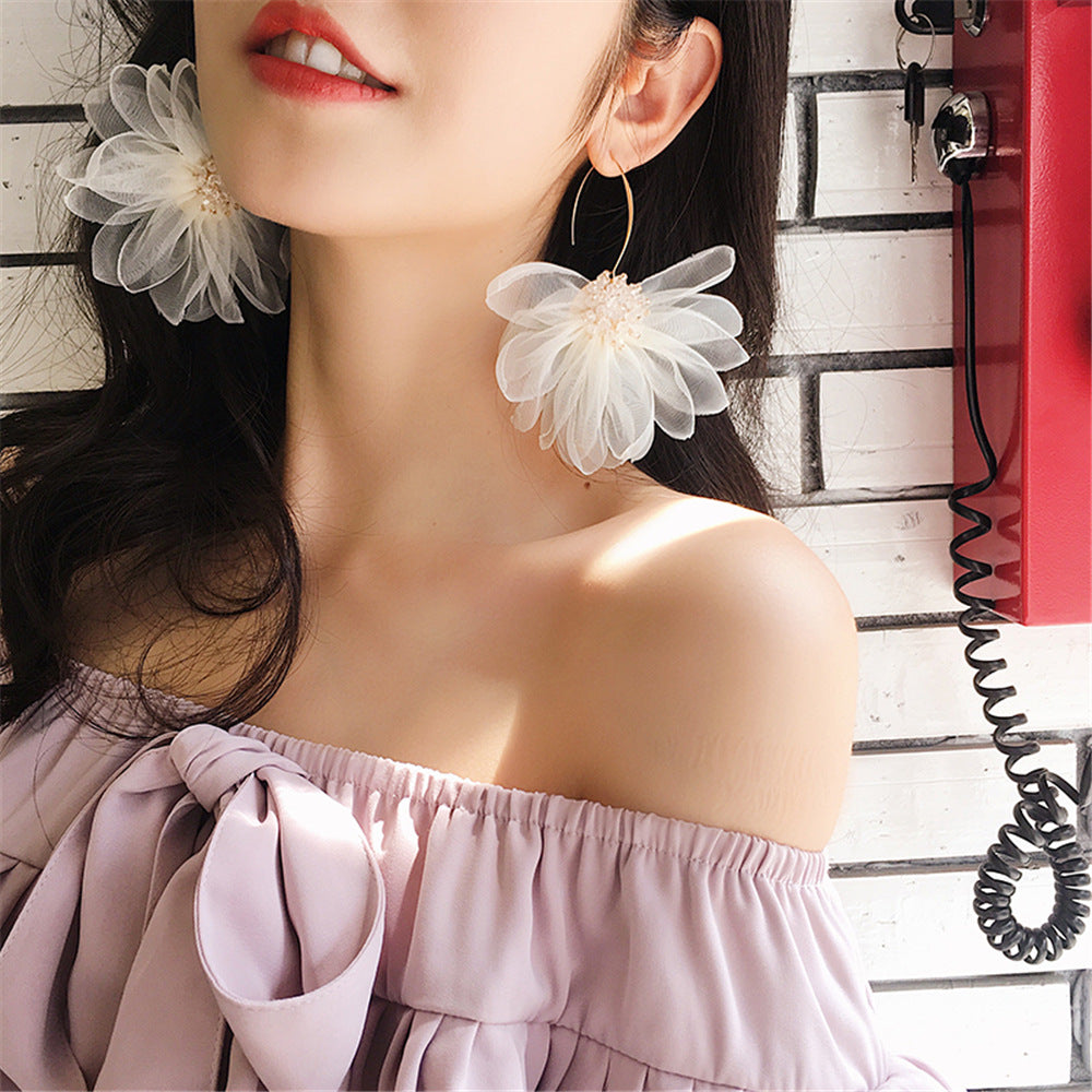 Gentle Mesh Fairy Flower Crystal Earrings