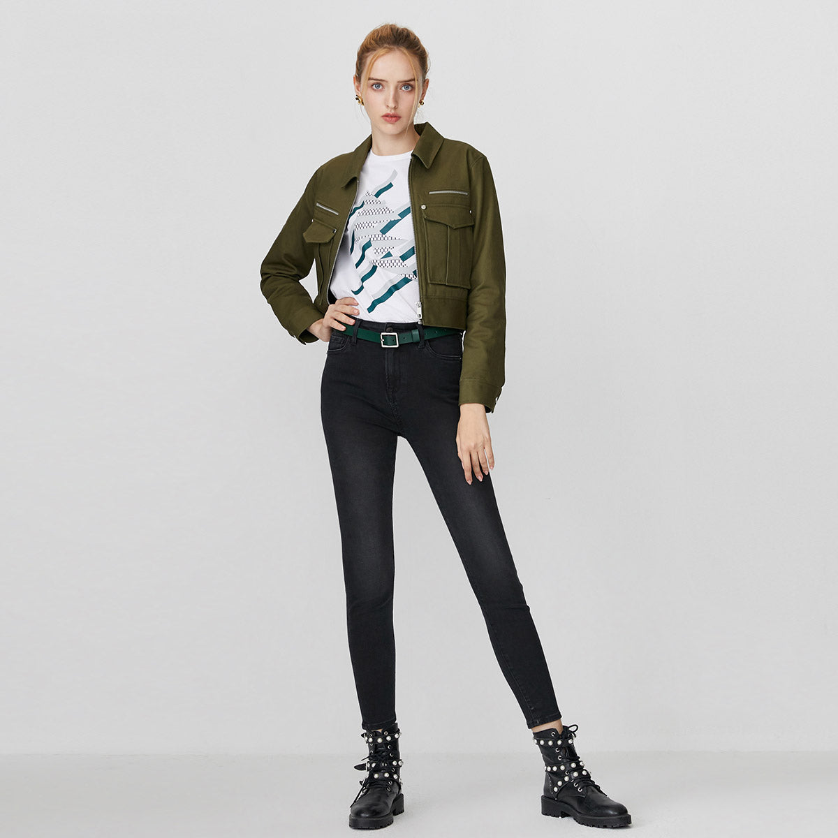 Ladies casual simple black cotton stretch skinny jeans