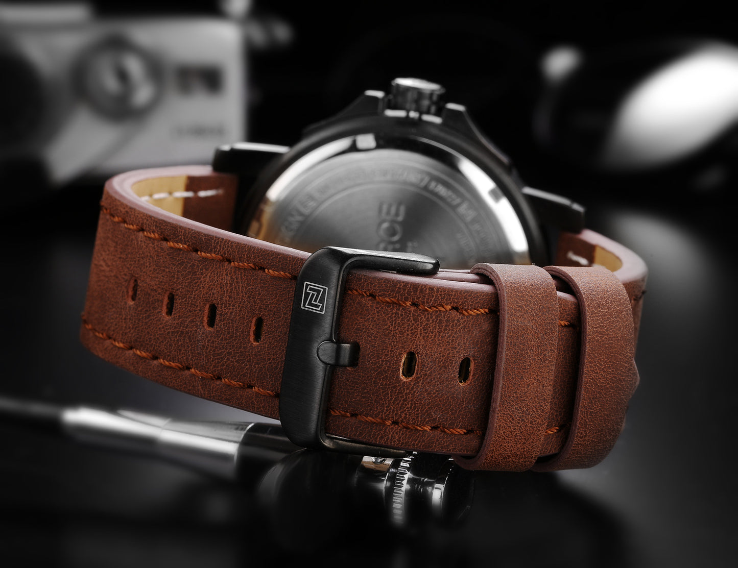 Belt quartz watch