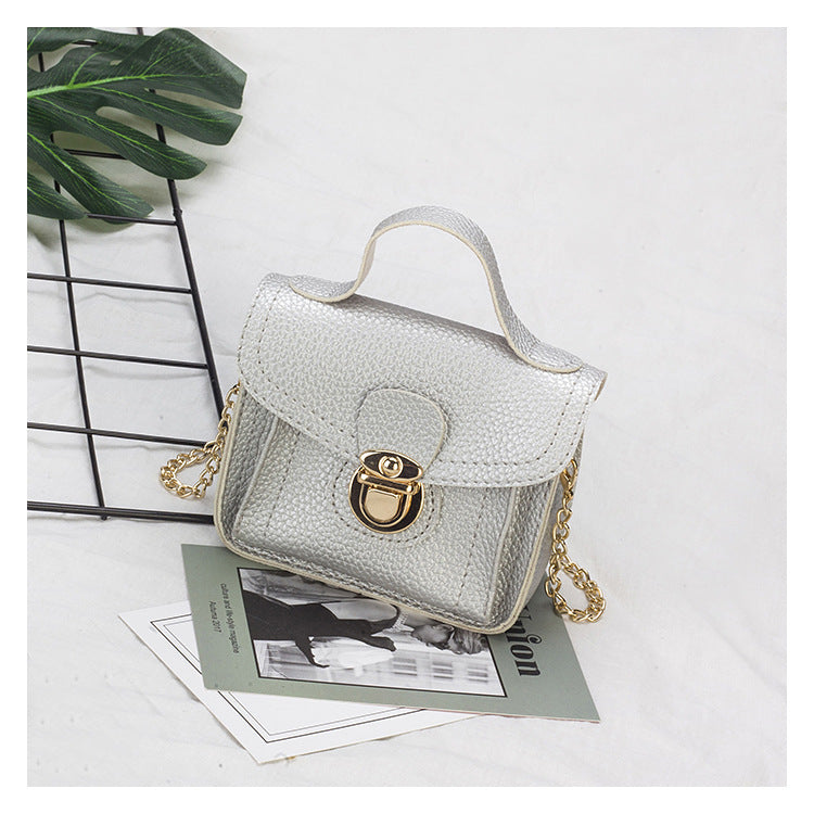 One shoulder slant cross handbag