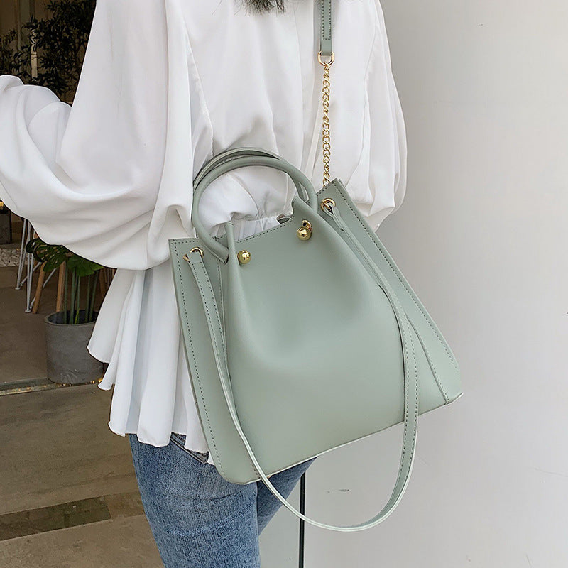 Ladies bucket chain shoulder bag