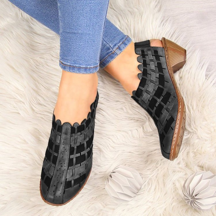 Cross-knit low-heel chunky heel colorblock sandals