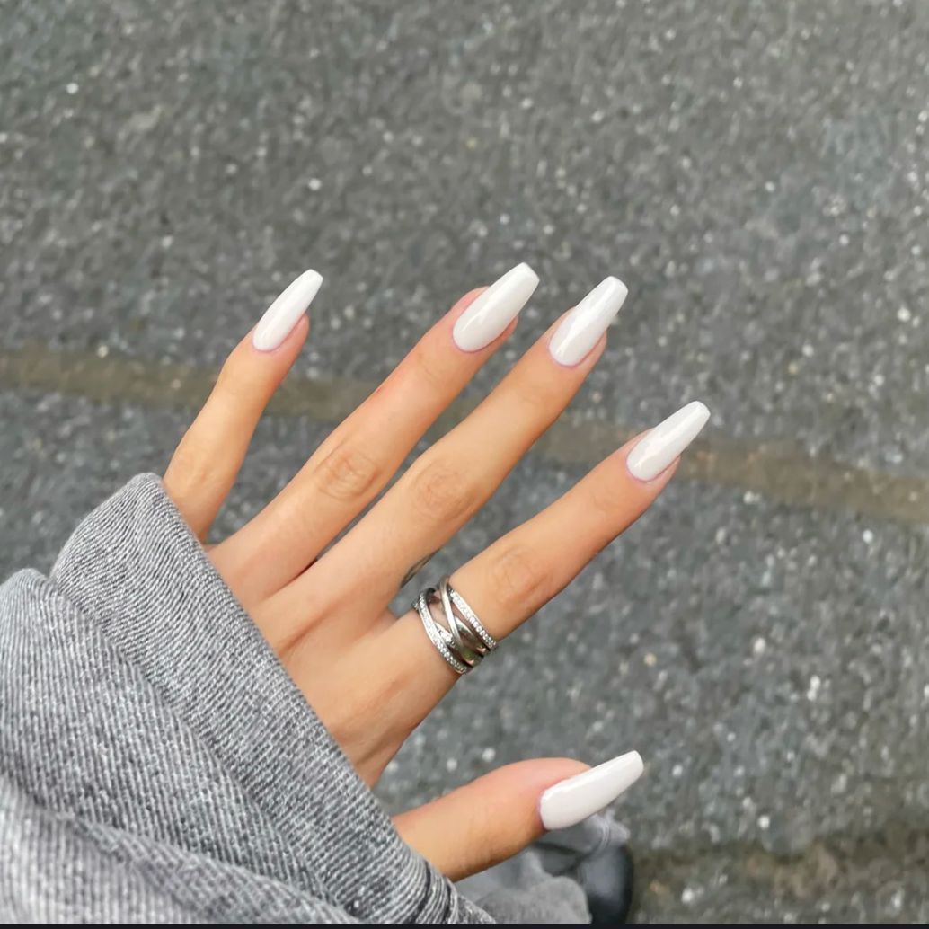 Ballet Bright White Kunstige Negle Tipper Færdigt Produkt