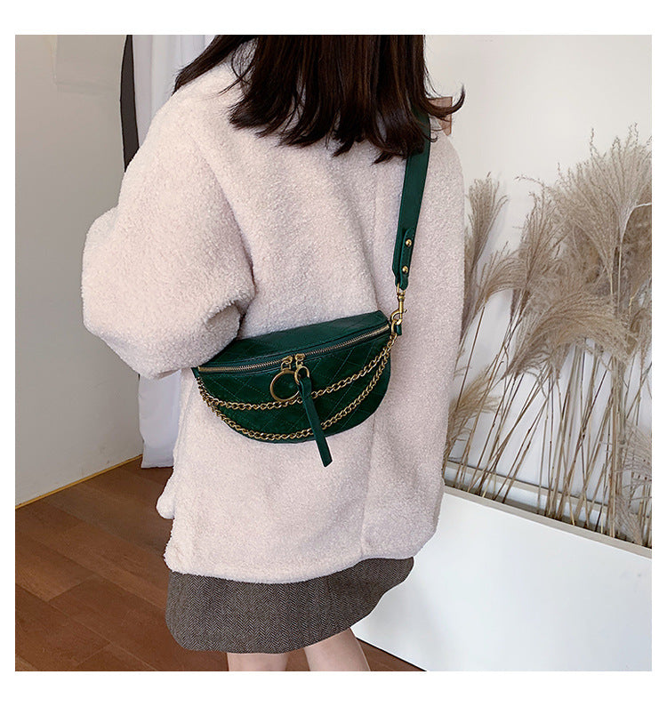 Chain saddle bag