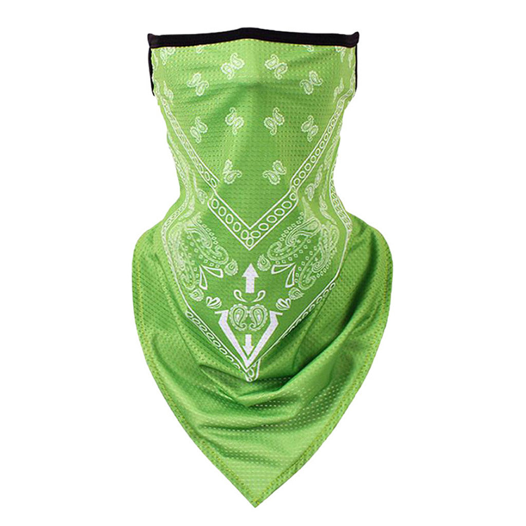 Windproof sunscreen triangle towel
