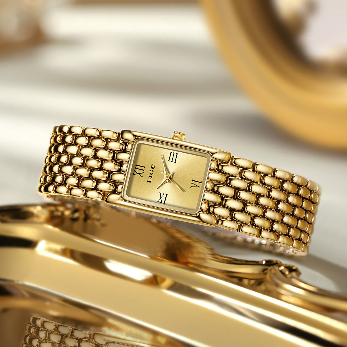 New Arrival Casual Simple And Compact Square Watch