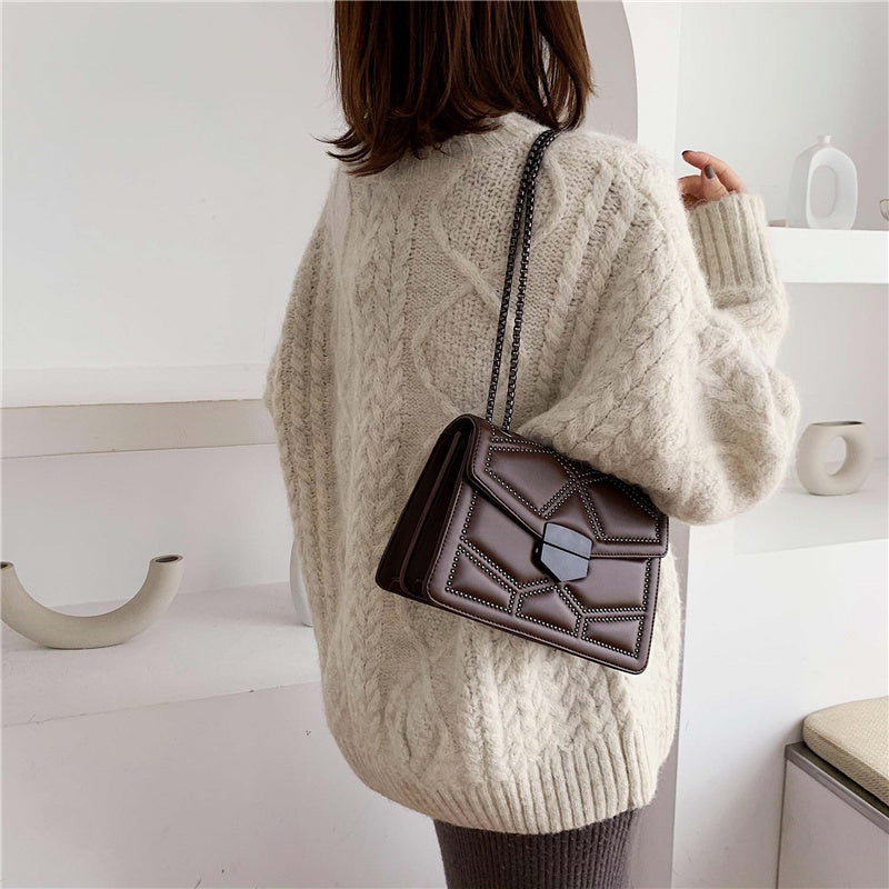 Wild Chain Shoulder Messenger Bag