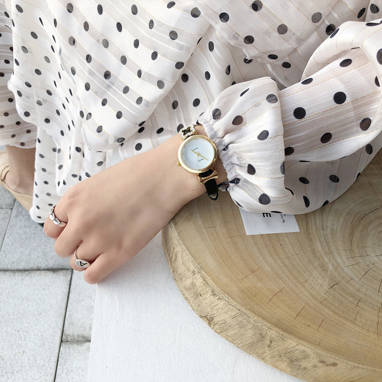 Watch with small dial