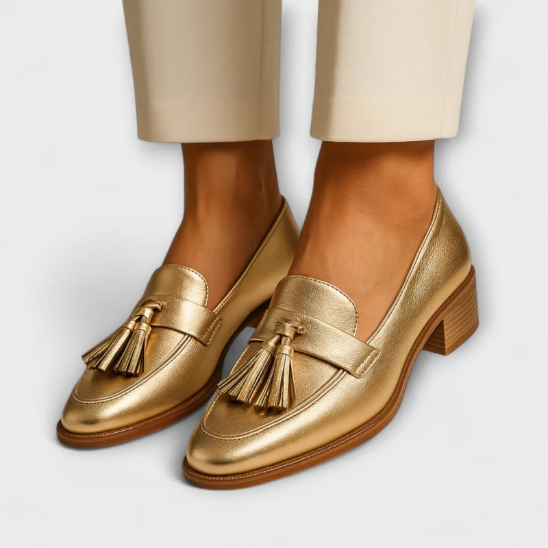 Casual Low Heel Plus Size Tassel Slip-on Women's Pumps