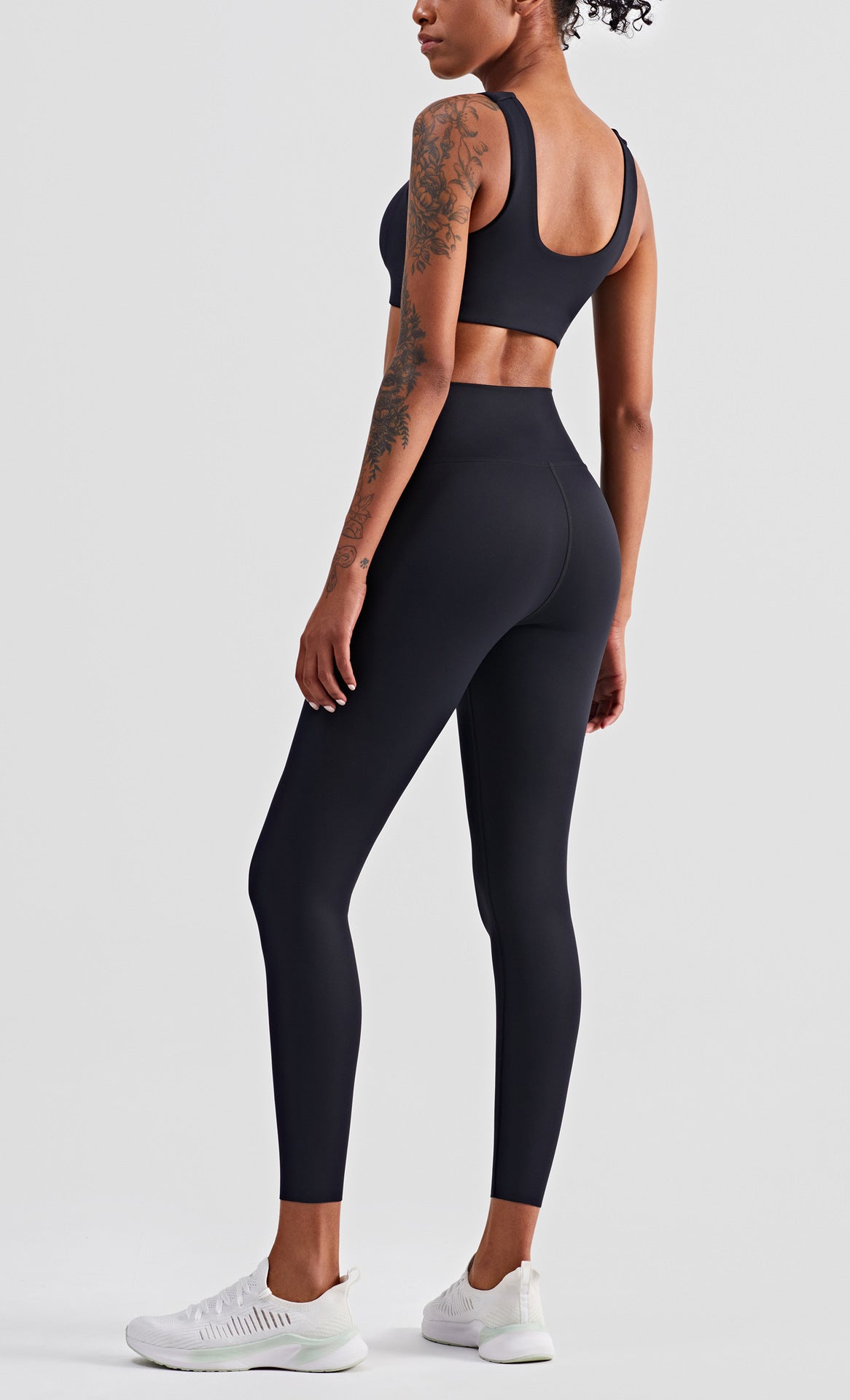 Nude letvægts åndbare tynde ferskenfarvede leggings
