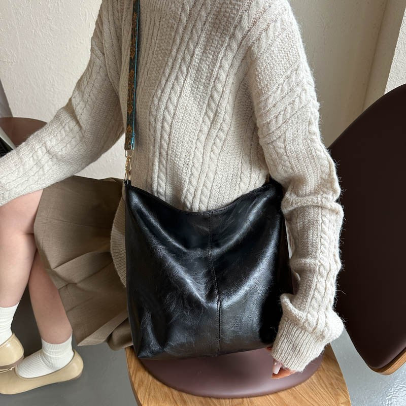 Skuldertaske til damer med bred skulderrem i etnisk stil, Ins stor kapacitet, spandformet skuldertaske, modetaske