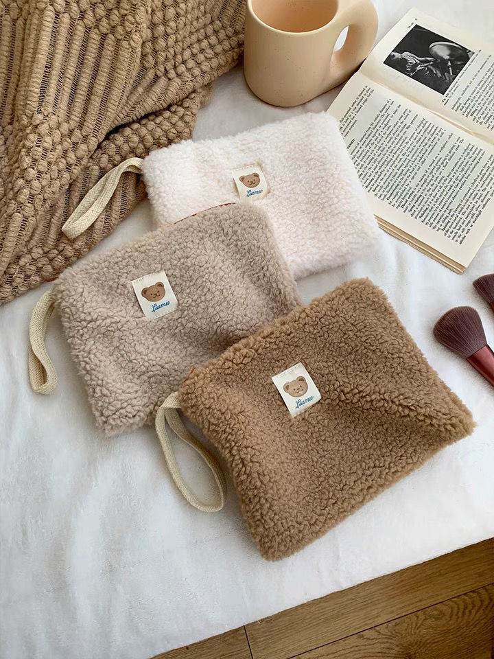 Portable Plush Cute Bear Cosmetic Storage Bag
