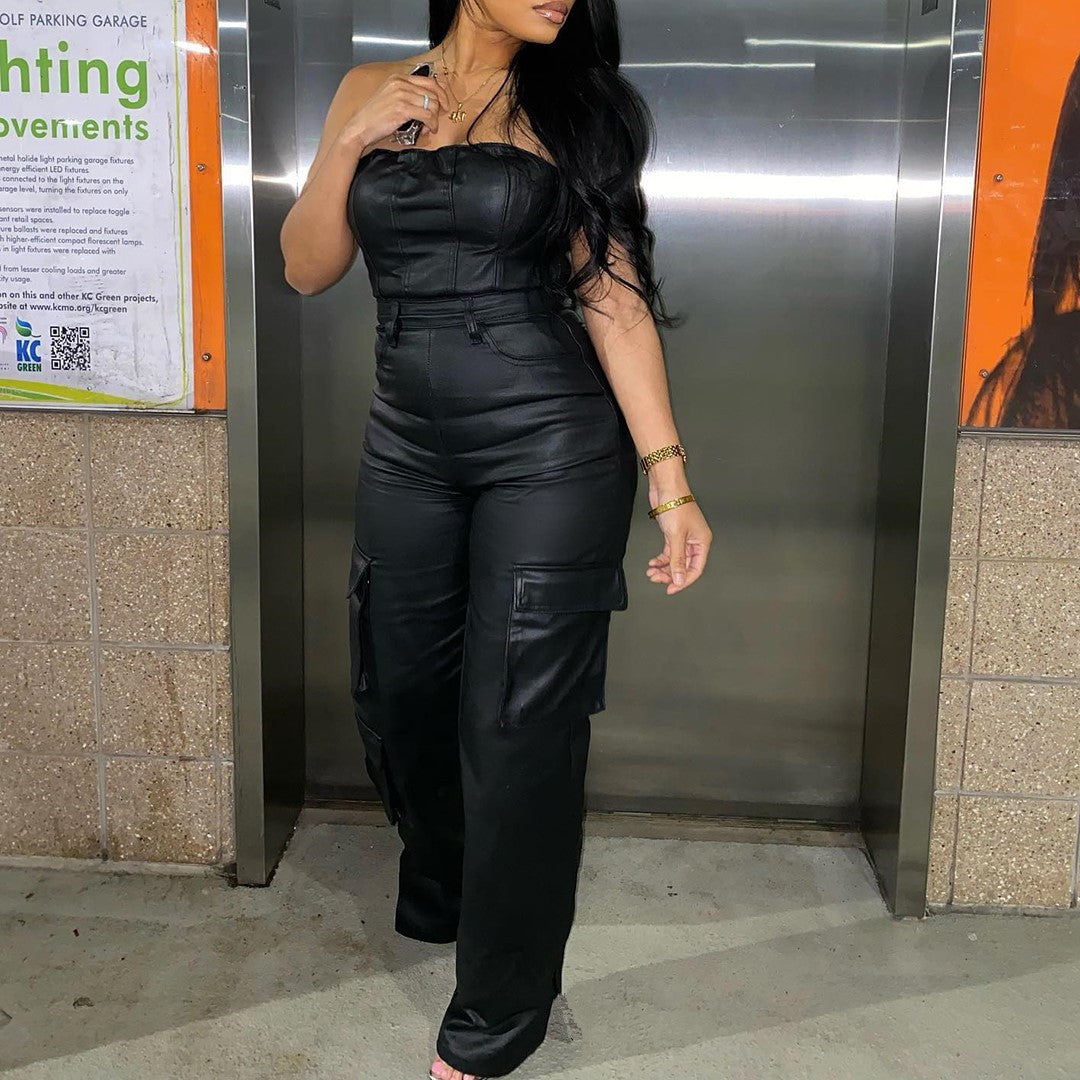 Off-the-shoulder tube top tætsiddende PU-læder jumpsuit med snøredetalje