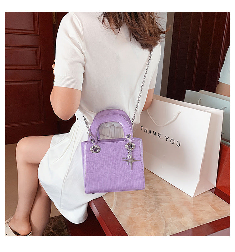 Fashion all-match portable chain shoulder messenger bag