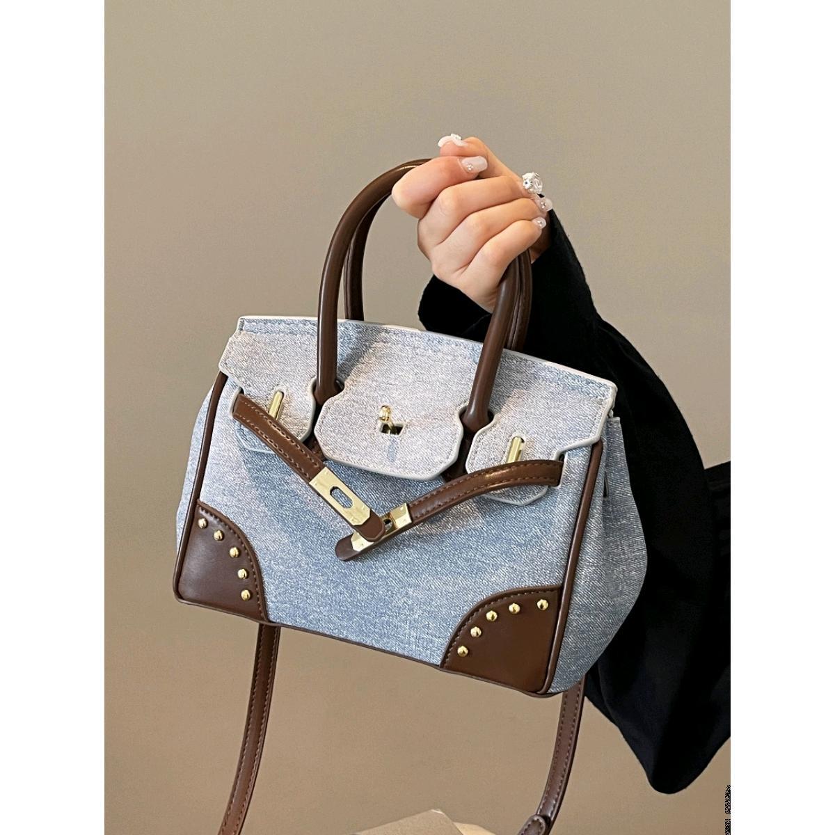 Popular Retro Fashion Portable Commuter Bag