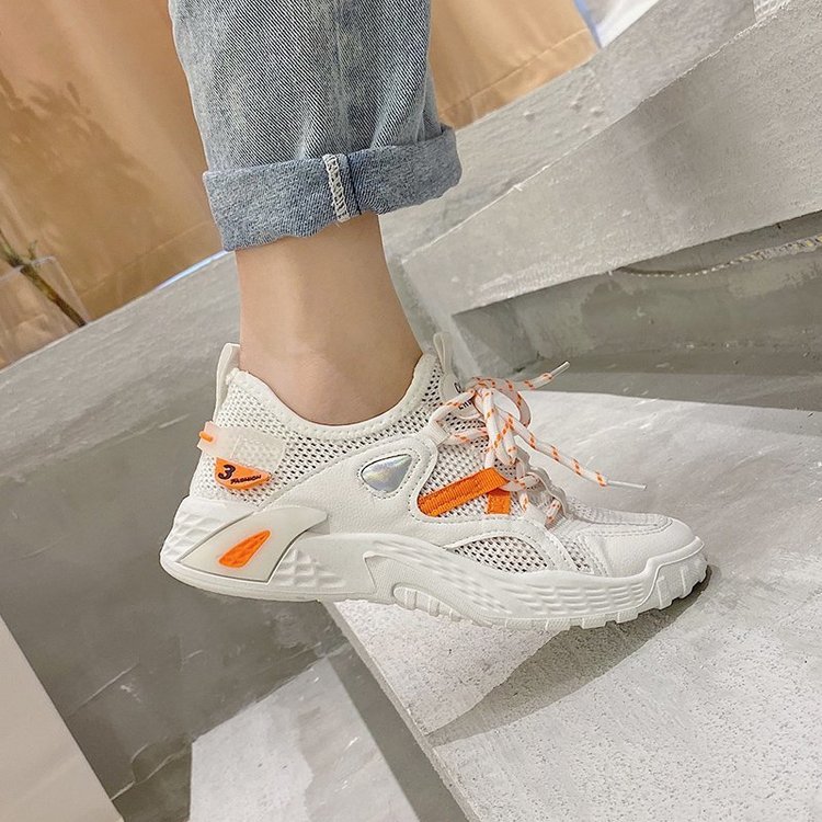 casual breathable sporty shoes