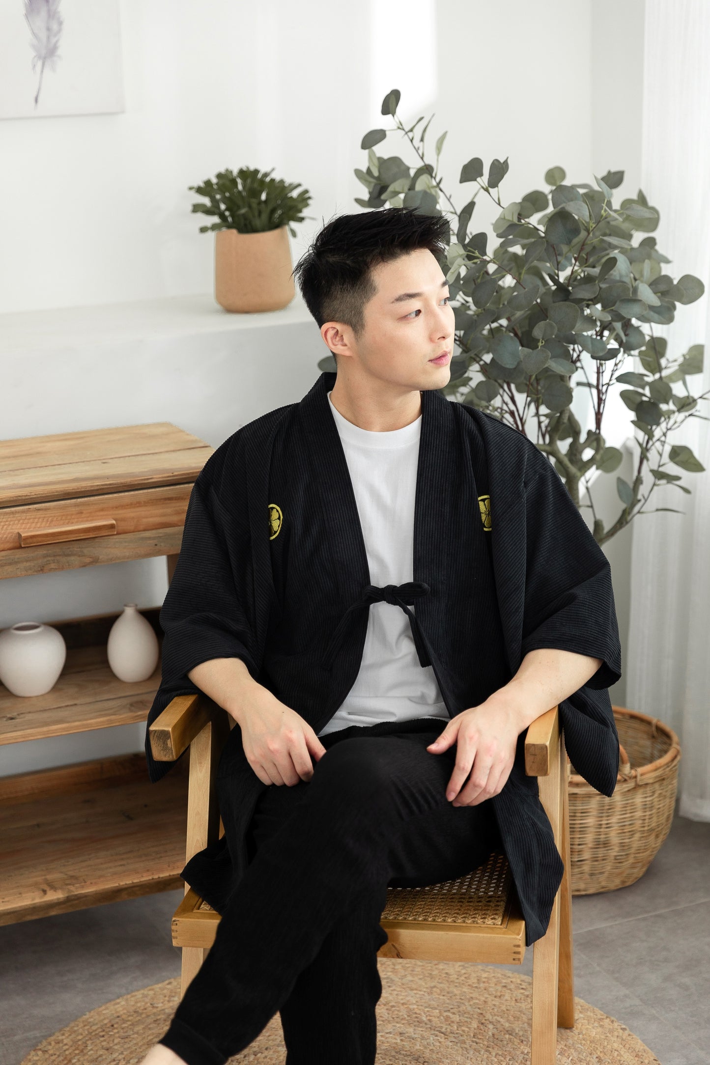 Haori til mænd, japansk kimonojakke, broderet frakke i samurai-stil, dobbeltsidet snøre-overtøj, unikt japansk nyhedstøj, Halloween-kostume.