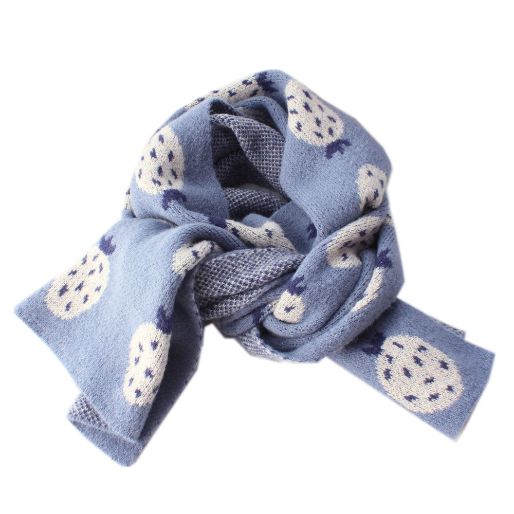 New thick woolen scarf in autumn and winter