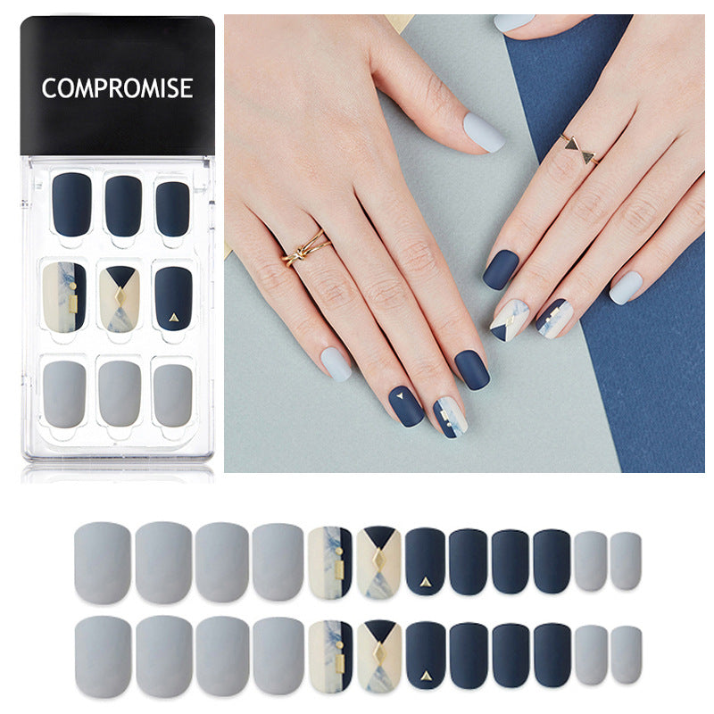 Soft nail without crease