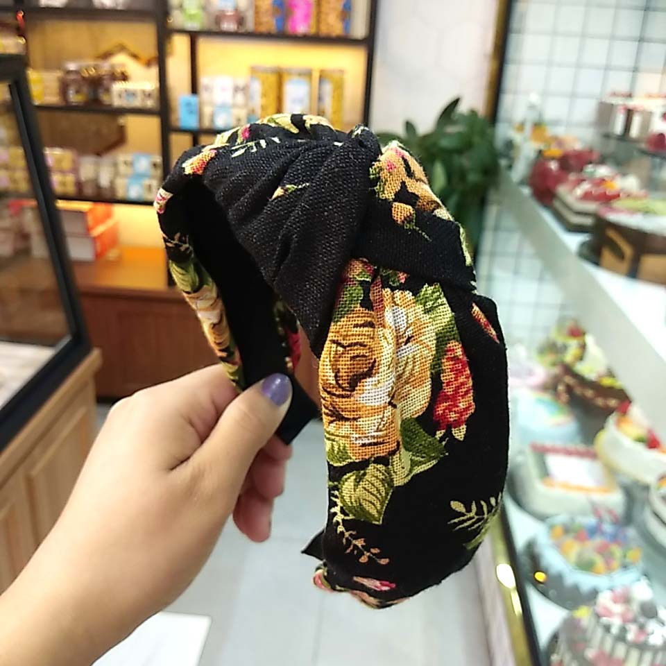 Broad-Edged Printed Hemp Headband