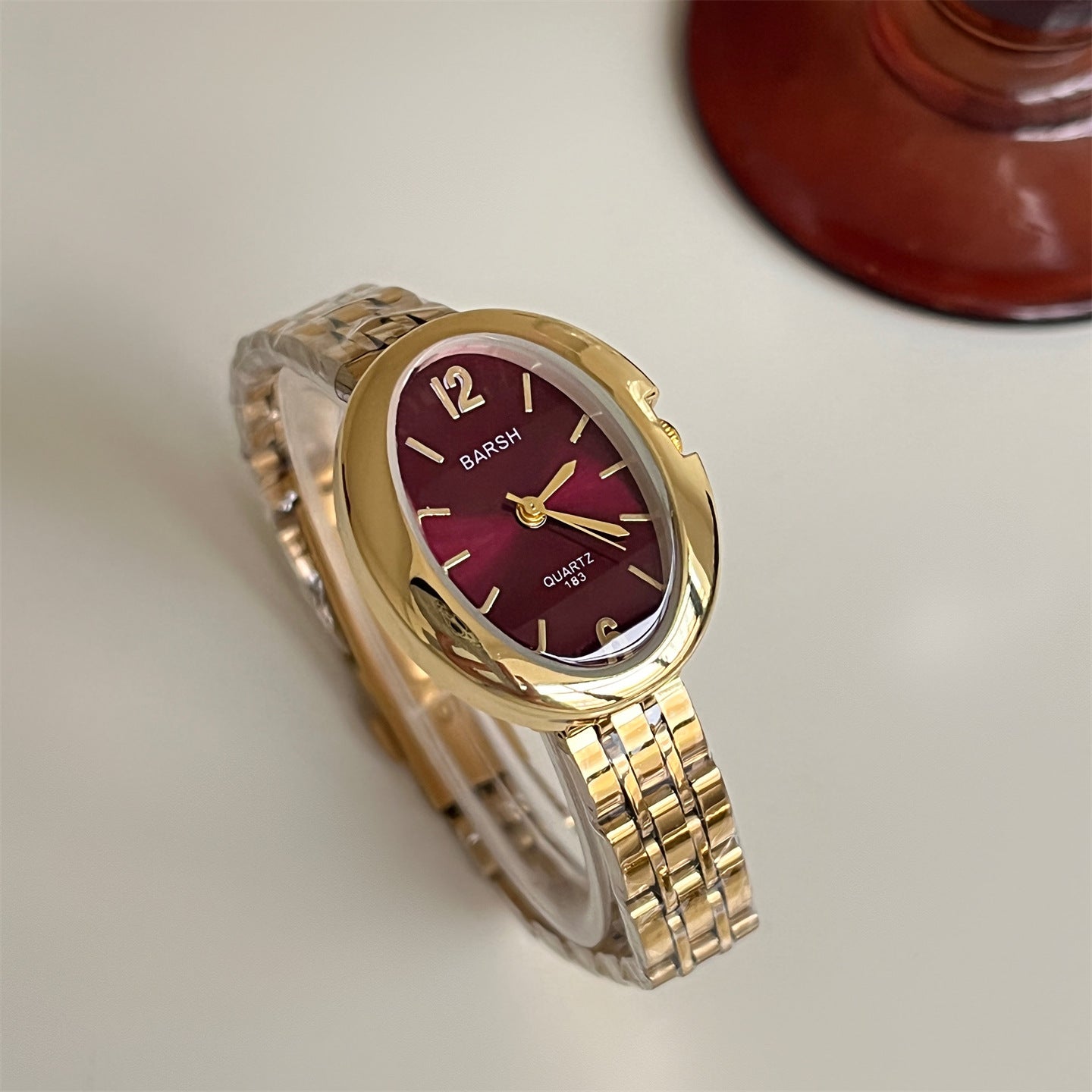 Elegant Big Diamond Watch Women's High-grade Light Luxury