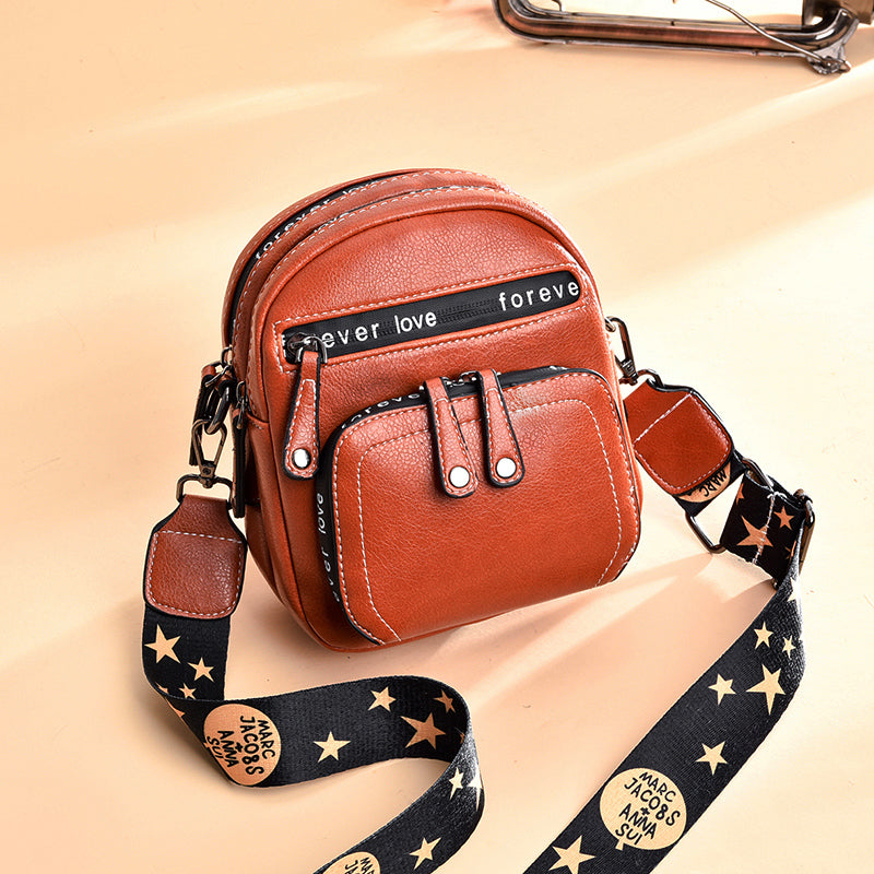 Broadband crossbody bag