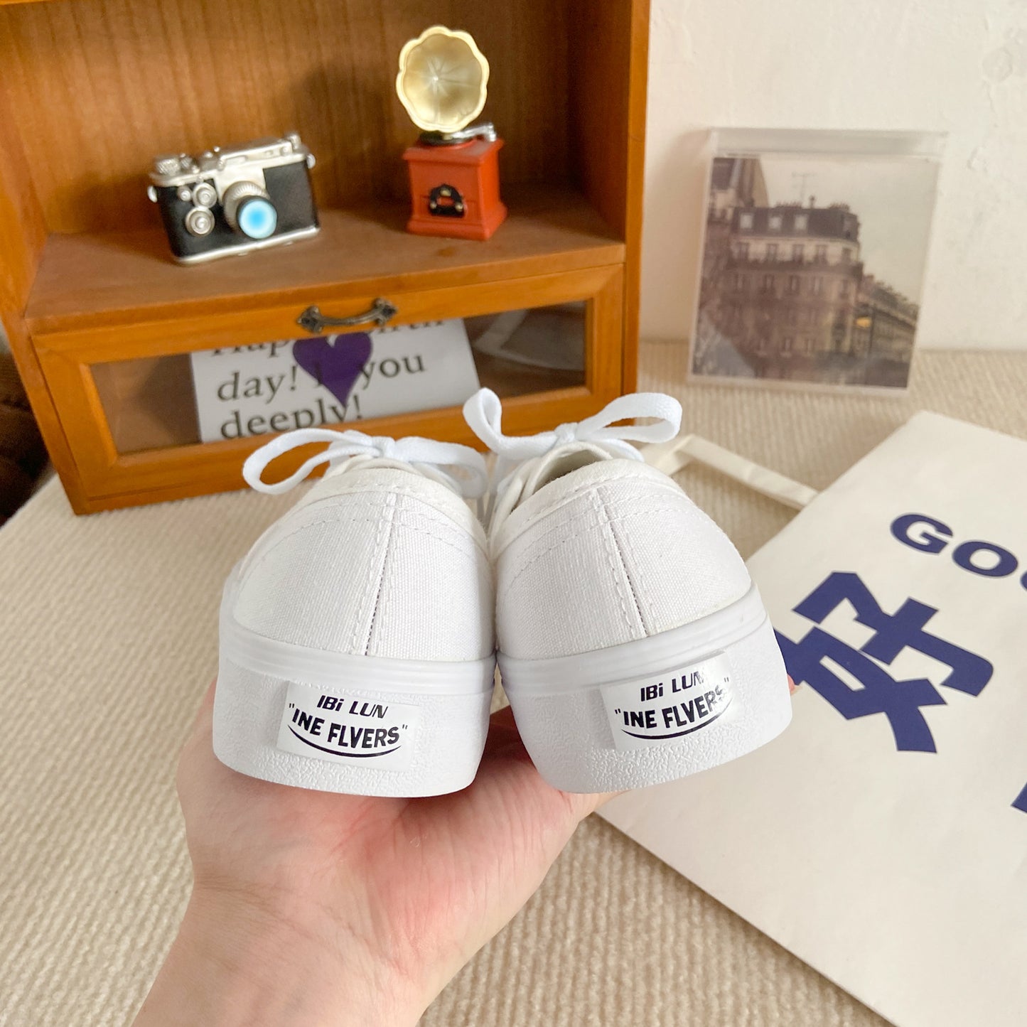 Flat-bottomed Retro Hong Kong-style Instagram-style Sneakers For Students