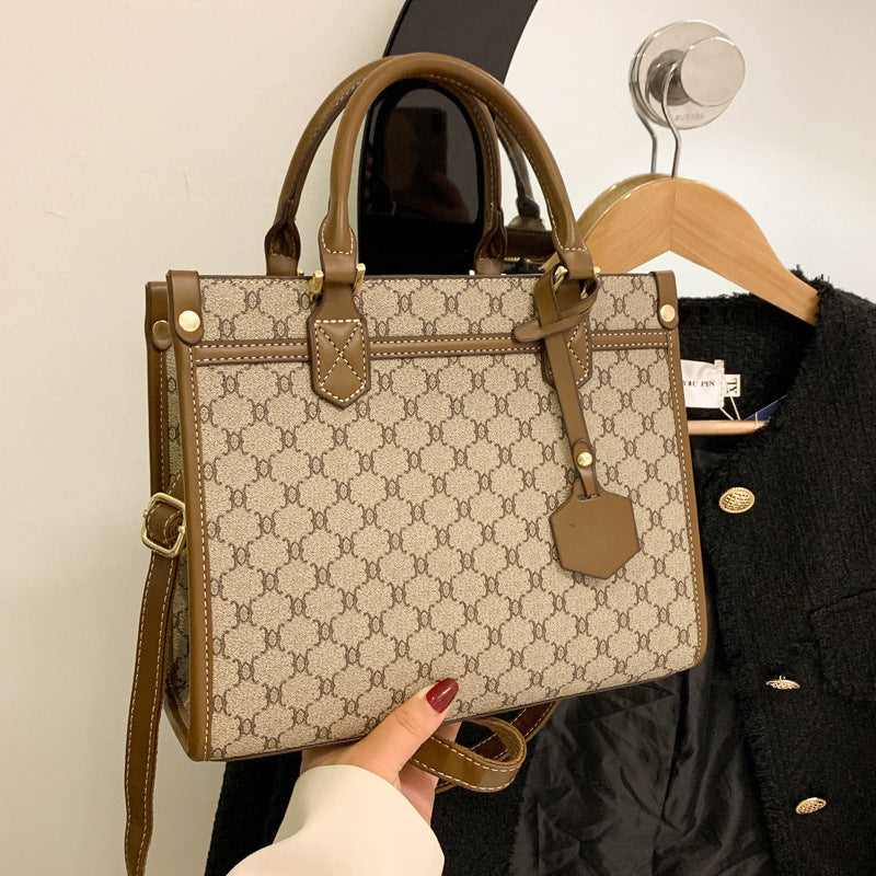 Fashion Chain Shoulder Bag Feel Large Capacity Bag
