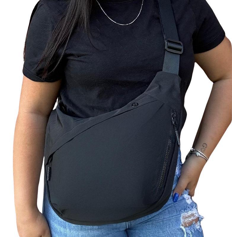 Shoulder Strap And Modern Design