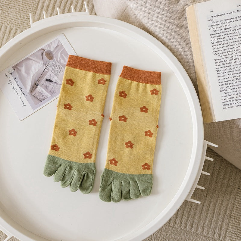 Dot Floret Japanese Finger Socks