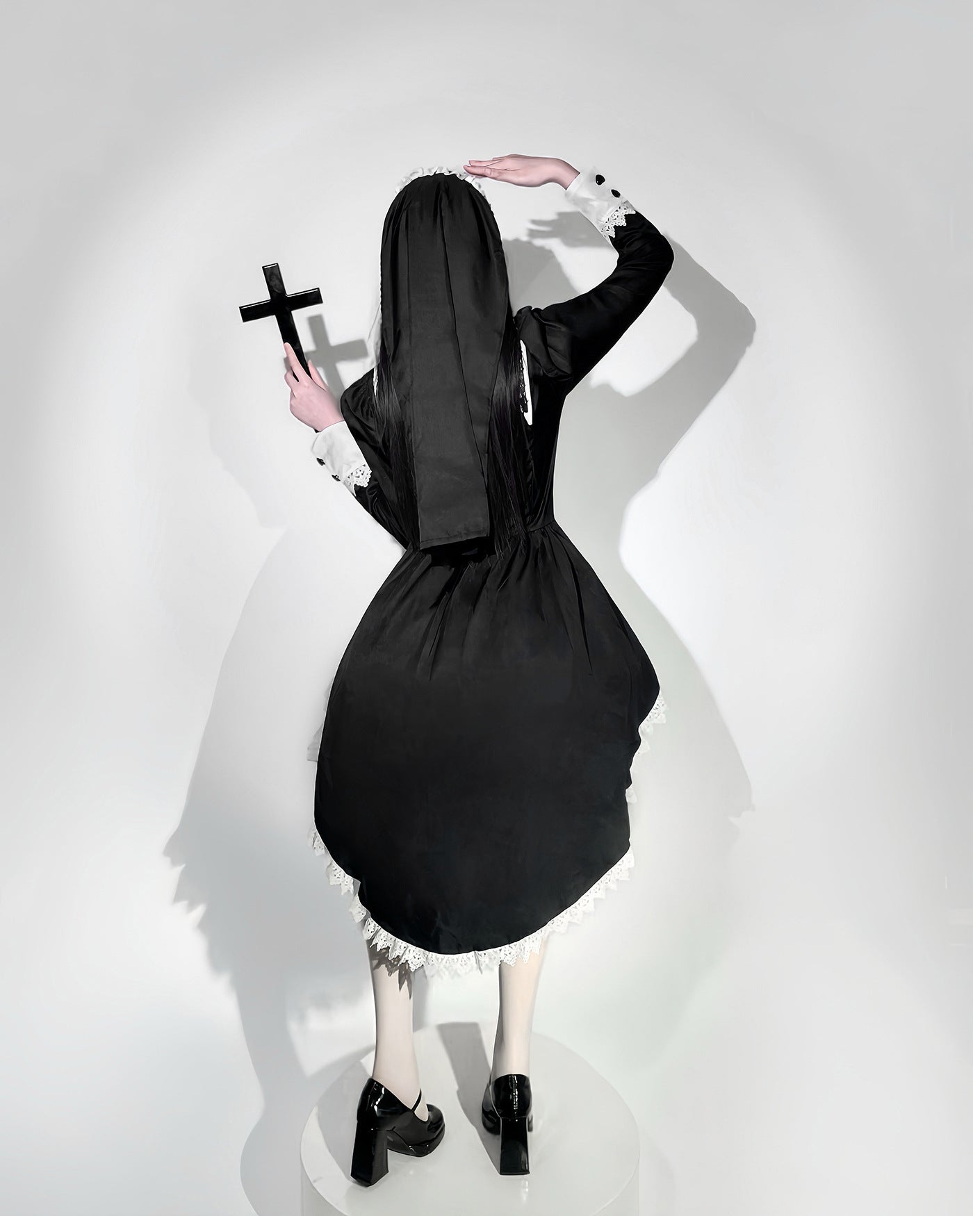 Dark-style Embroidered Halloween Nun Costume For Cosplay Performances